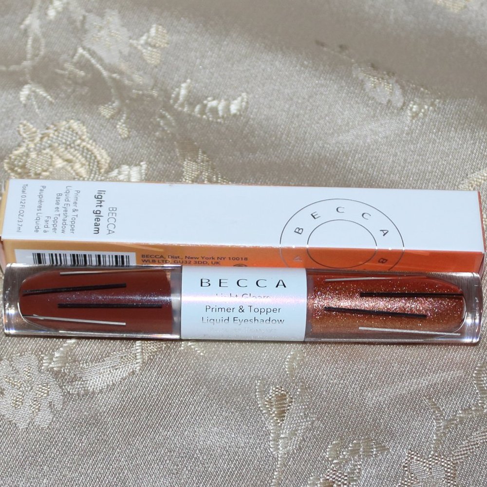 BECCA Cosmetics Primer &Topper Eyeshadow Light Gleam